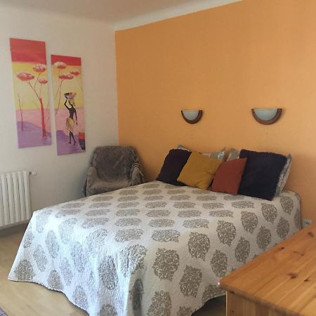 Grands Buffets Hebergement Appartement Нарбон Екстериор снимка