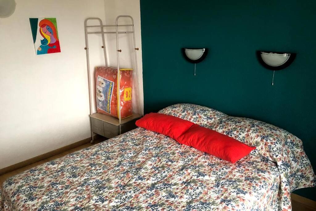 Grands Buffets Hebergement Appartement Нарбон Екстериор снимка