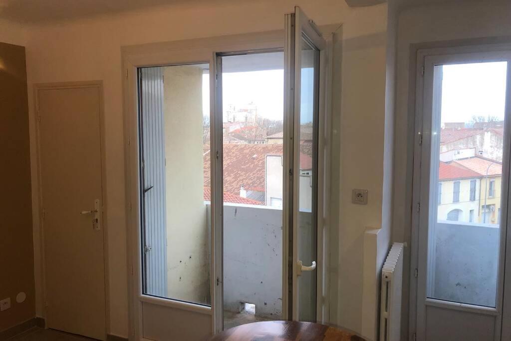 Grands Buffets Hebergement Appartement Нарбон Екстериор снимка