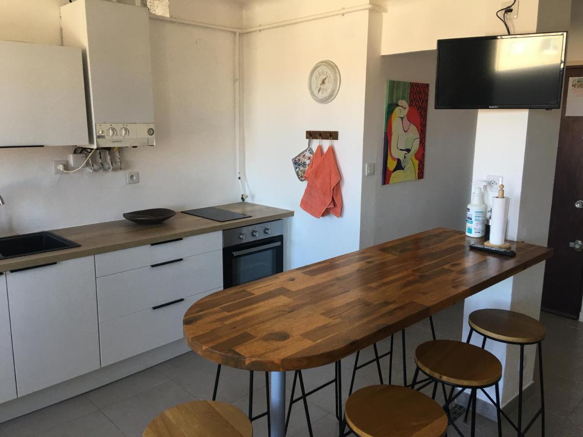 Grands Buffets Hebergement Appartement Нарбон Екстериор снимка